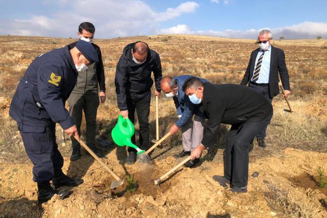 Hüyük’te “Geleceğe Nefes” için fidan dikimi yapıldı