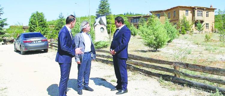 Kültür ve Turizm Bakan Yardımcısı Demircan Hüyük’te