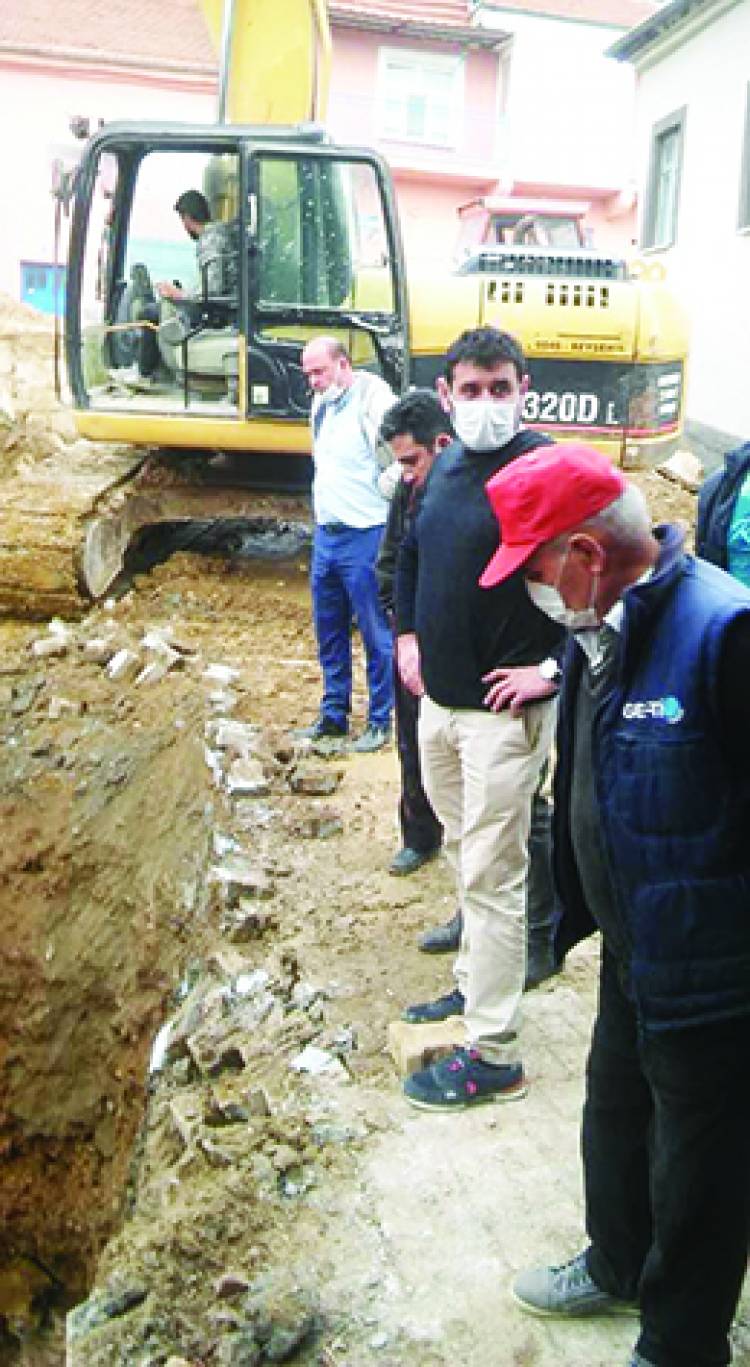 Başkan Çiğdem, Hüyük’teki mahalle çeşmelerine de el attı