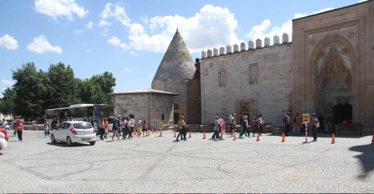 Ahşap camiler hassas korunacak